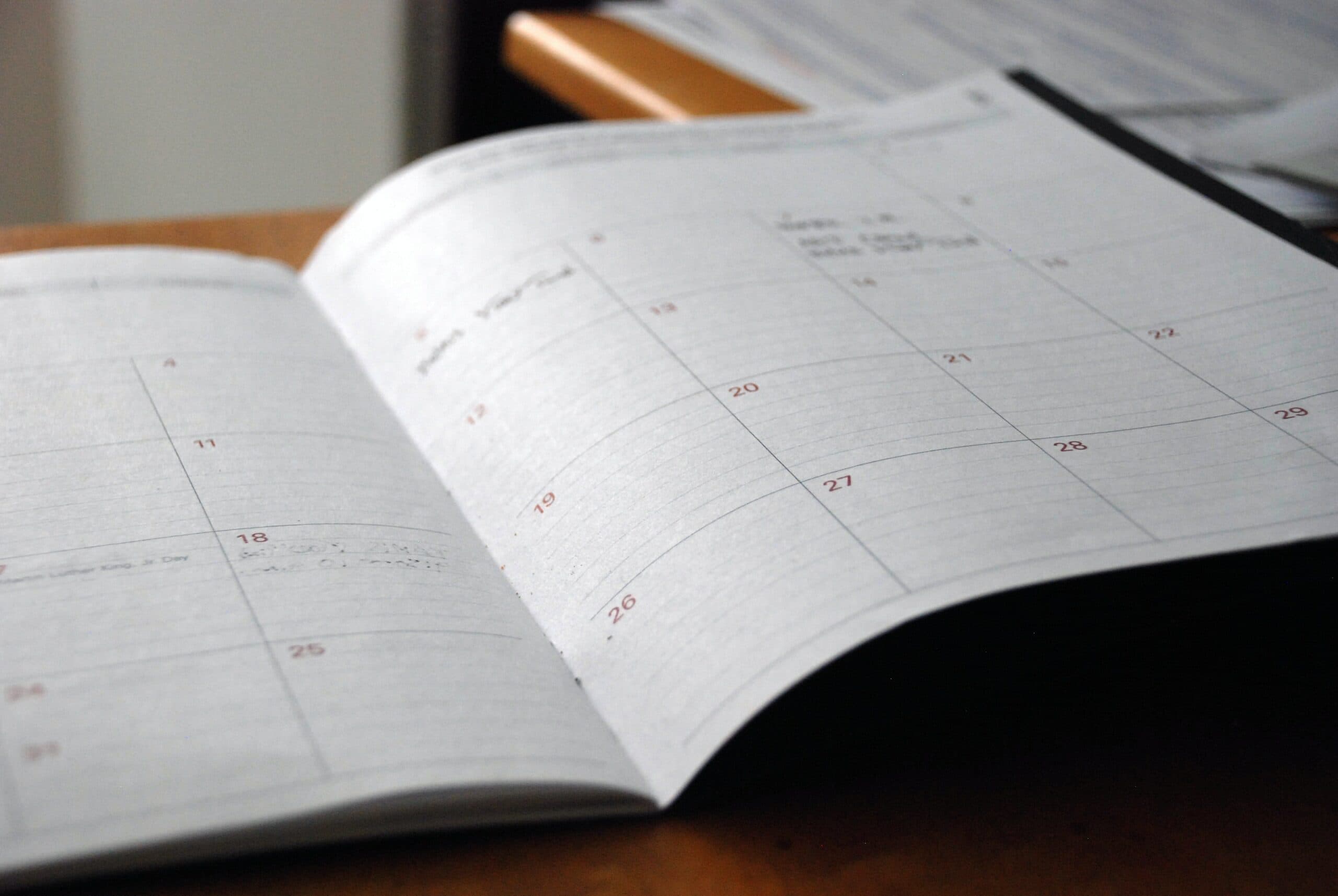 Stock Market Trading Calendars | AIE